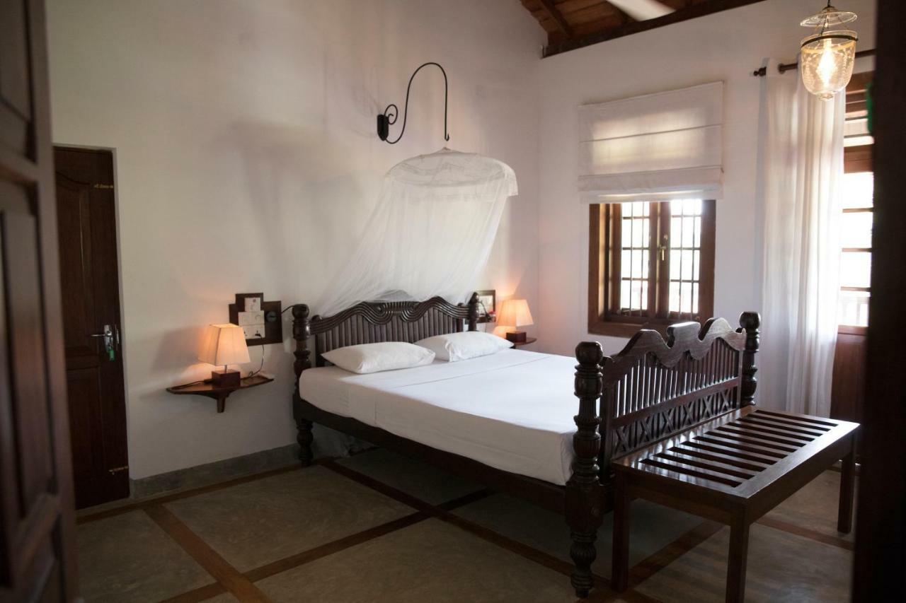 Villa Araliya Negombo Exterior photo