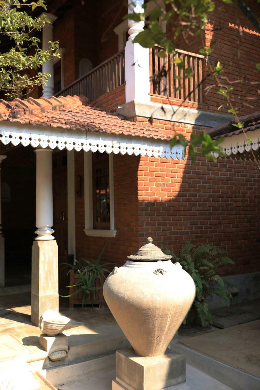 Villa Araliya Negombo Exterior photo