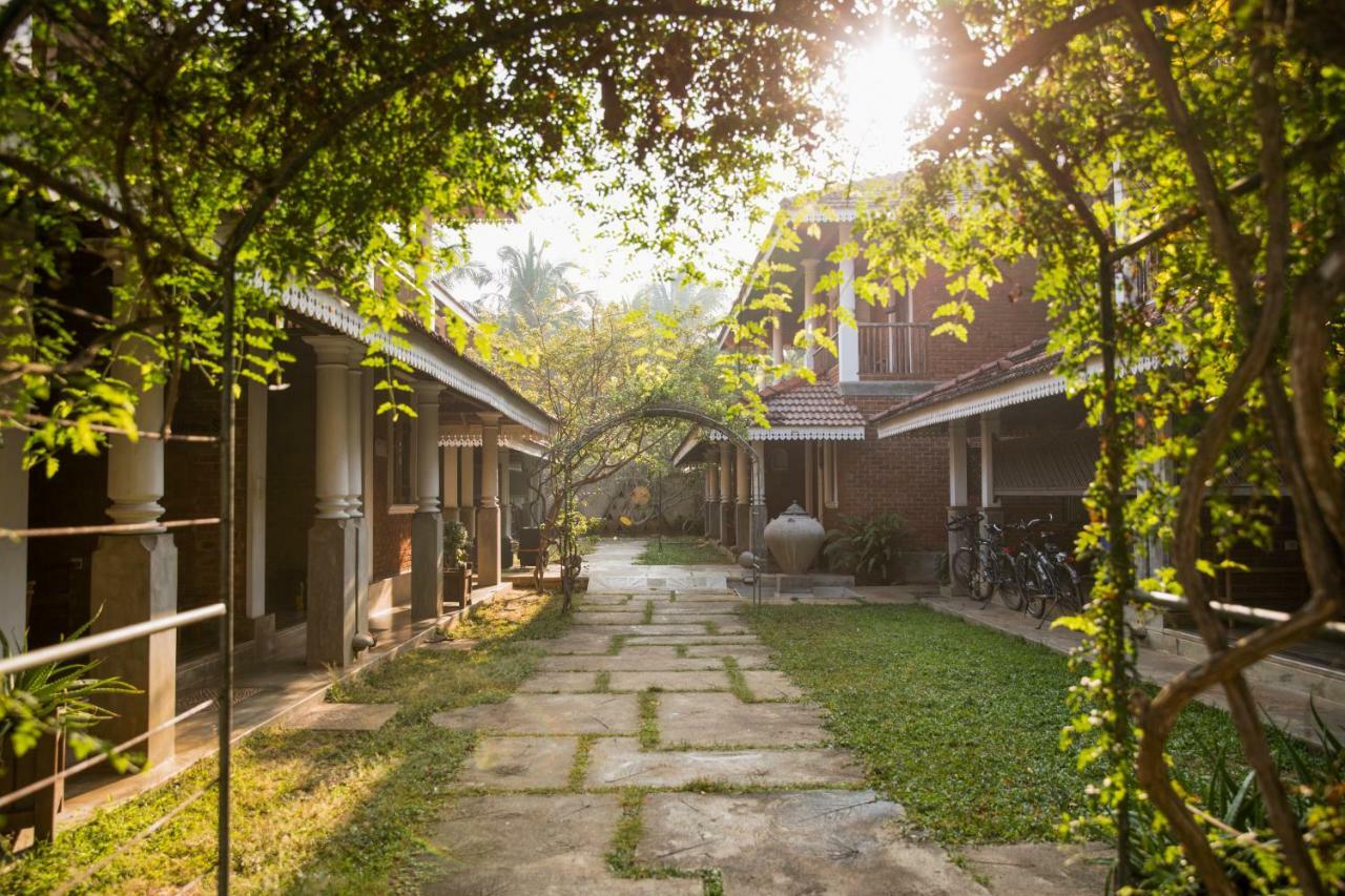 Villa Araliya Negombo Exterior photo